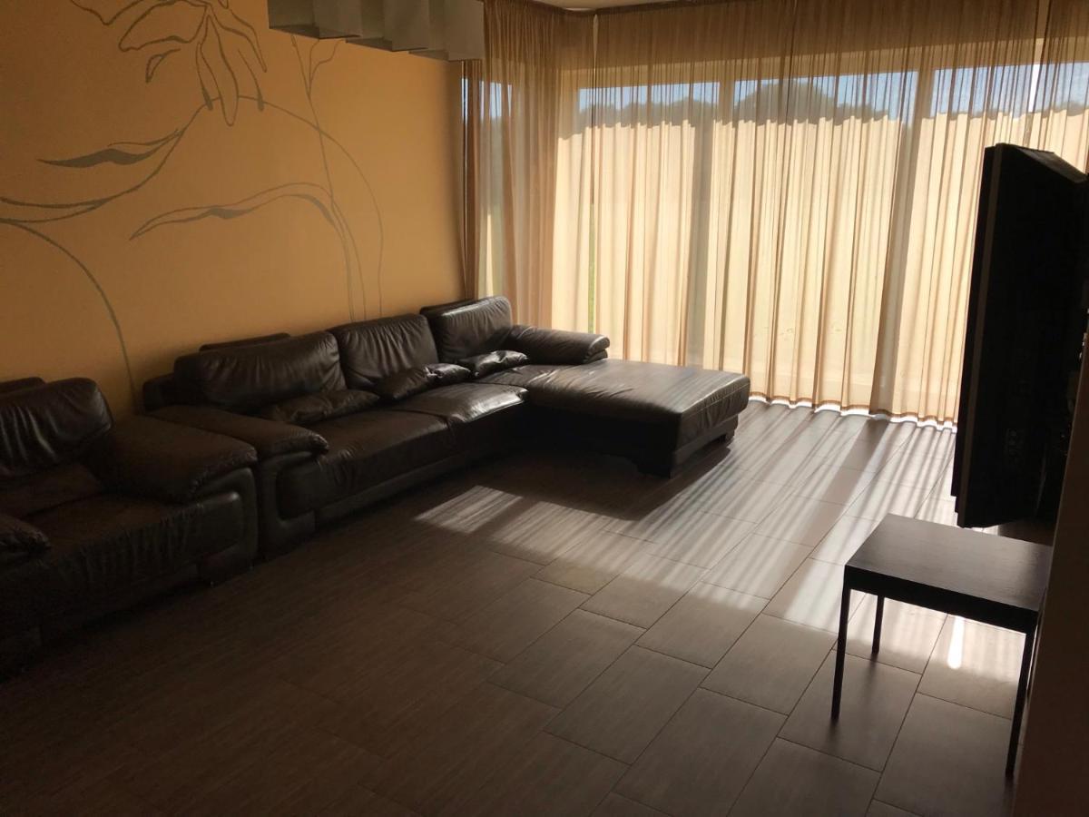 Beach Guesthouse Lenkas Saraiki Экстерьер фото